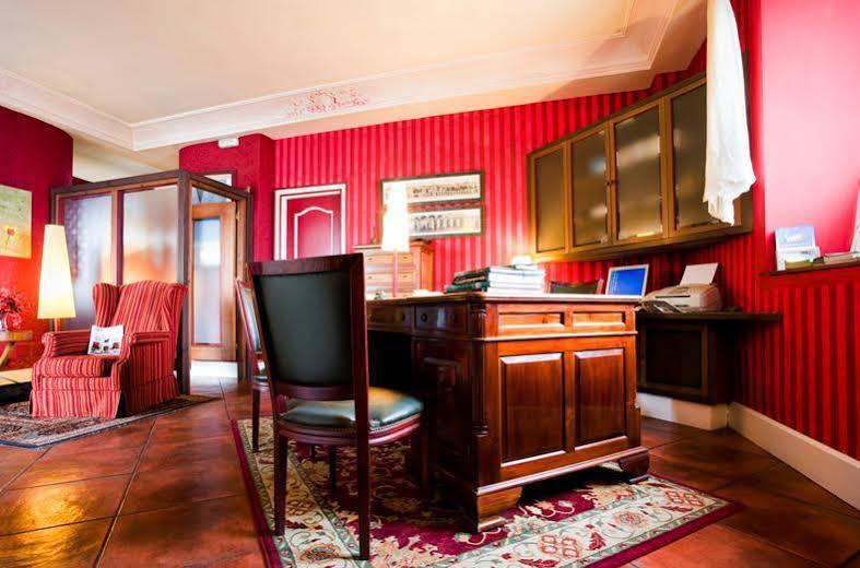 Hotel El Castillo De Los Locos Suances Bagian luar foto