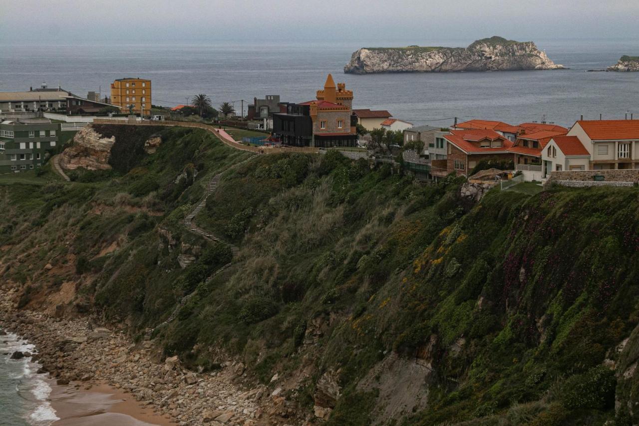 Hotel El Castillo De Los Locos Suances Bagian luar foto